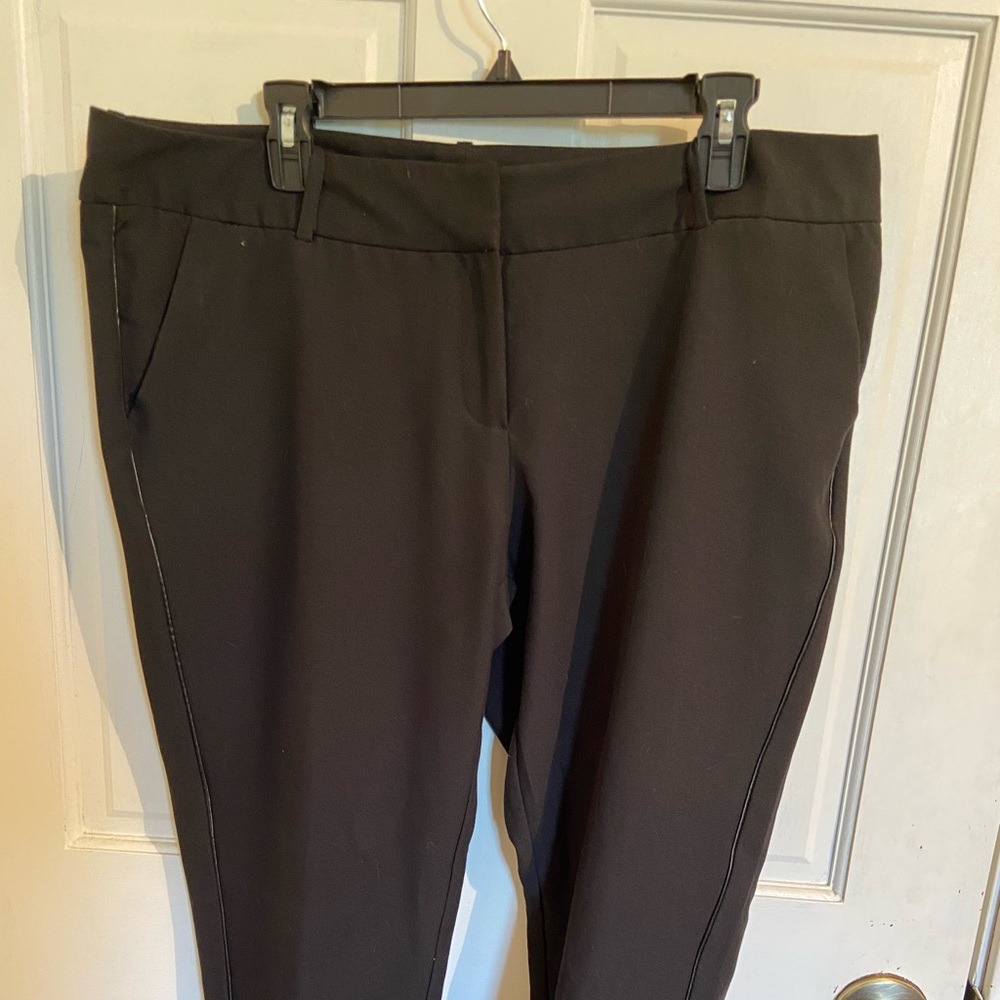 Mossamo Woman’s black pants, size 16
